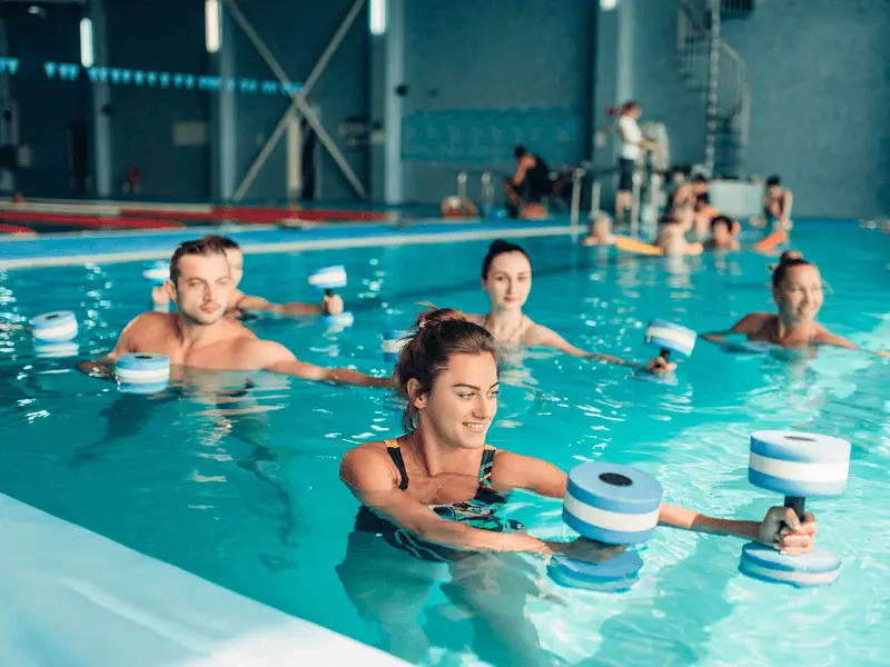 Cours d'aquagym à L'Appart Fitness Épagny