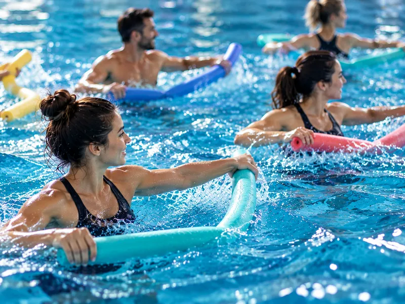 Cours d'Aquamix à L'Appart Fitness Épagny